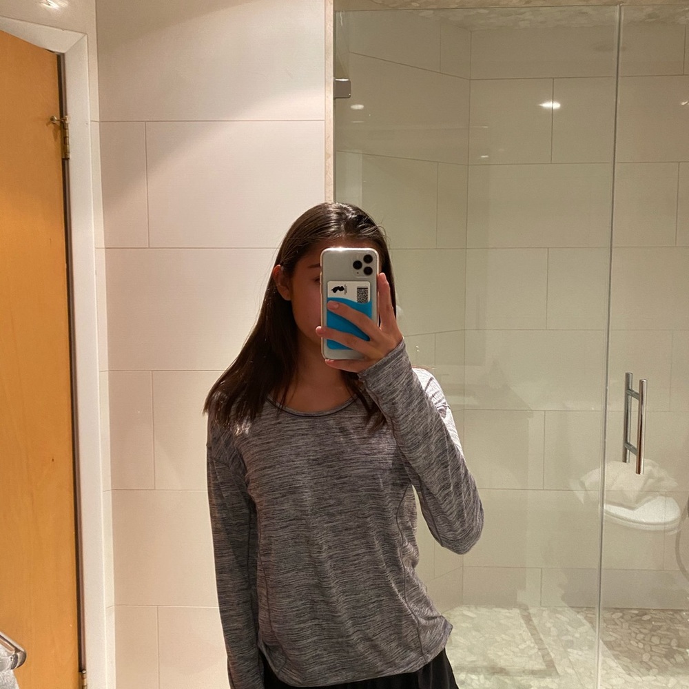 Lulu lemon long sleeve shirt